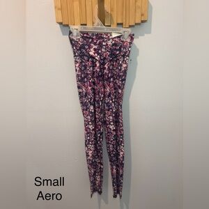 Aerie Floral Leggings - Pink and Blue